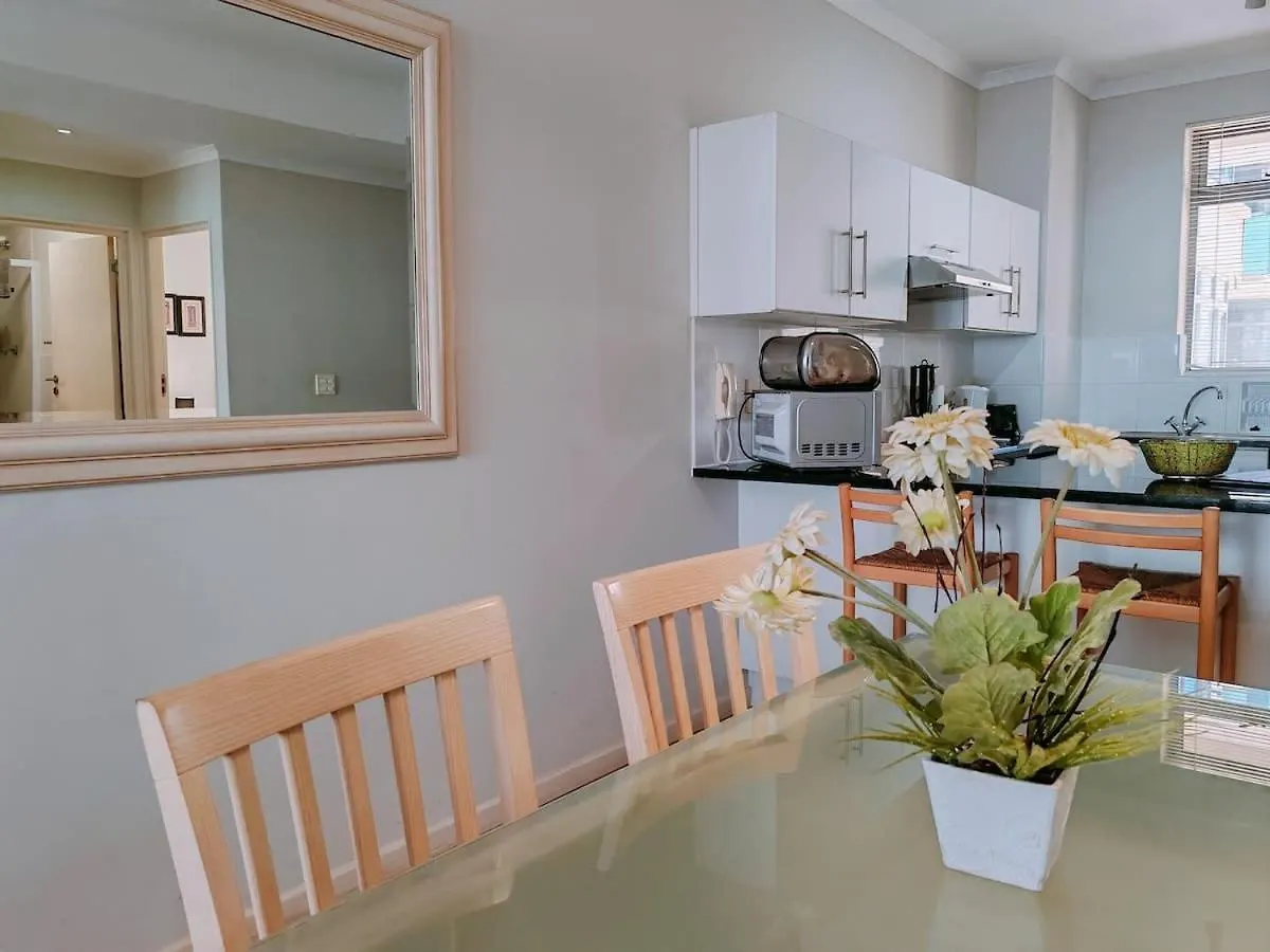 The Waves Empire Apartment Muizenberg Holiday home