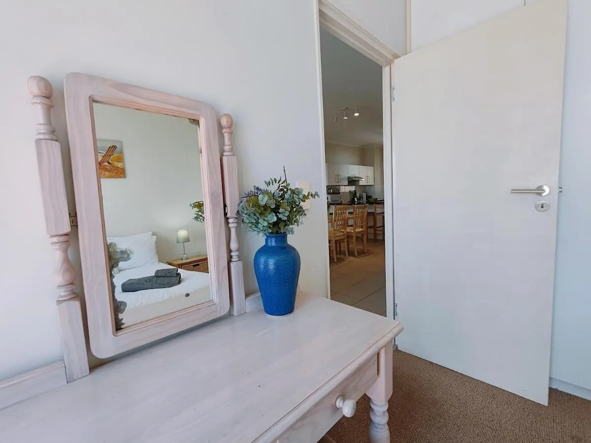 The Waves Empire Apartment Muizenberg